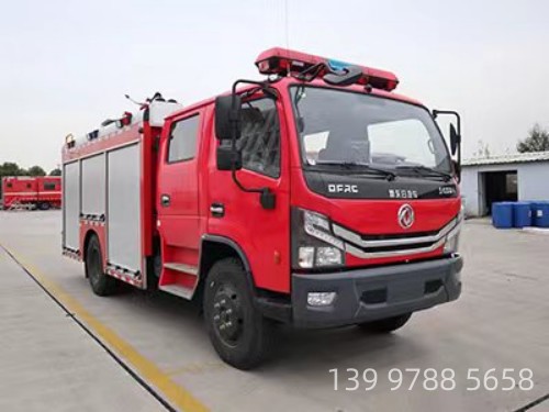 東風(fēng)4噸水罐消防車(chē)（國(guó)六）